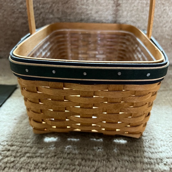 Longaberger Basket - Picture 4 of 5